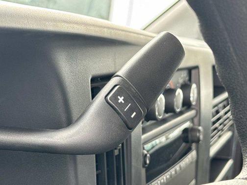 2025 Chevrolet Express 2500 RWD 2500 Regular Wheelbase WT