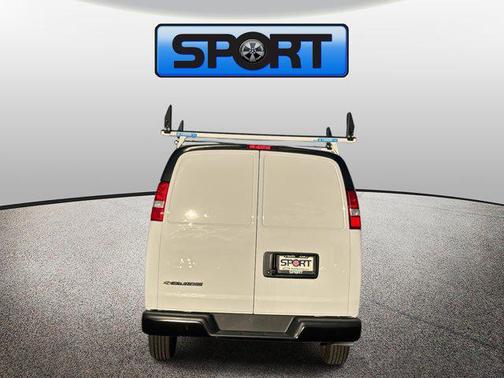 2025 Chevrolet Express 2500 RWD 2500 Regular Wheelbase WT