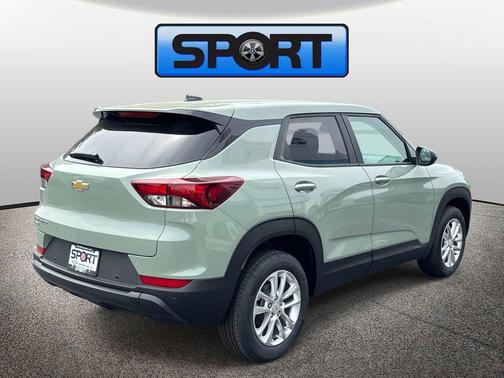 Cacti Green 2026 Chevrolet Trailblazer LS