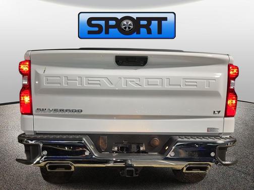 Summit White 2026 Chevrolet Silverado 1500 LT