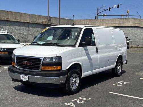 2024 GMC Savana 2500 Work Van