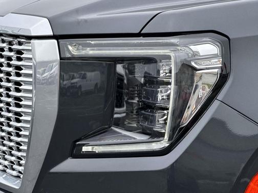 Hunter Metallic 2022 GMC Yukon Denali
