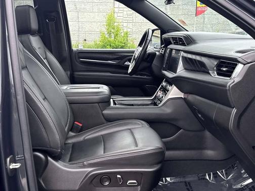 Hunter Metallic 2022 GMC Yukon Denali