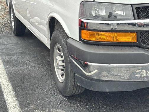 2024 Chevrolet Express 2500 RWD 2500 Regular Wheelbase WT