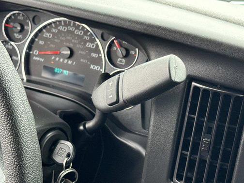 2024 Chevrolet Express 2500 RWD 2500 Regular Wheelbase WT