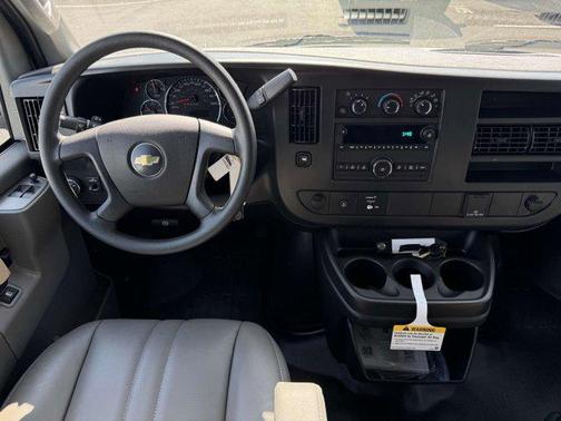 2025 Chevrolet Express 3500 RWD 3500 Regular Wheelbase WT