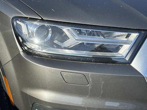 2019 Audi Q7 45 Premium