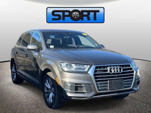 2019 Audi Q7 45 Premium