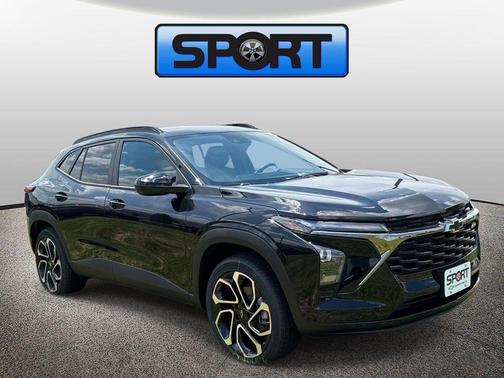 Mosaic Black Metallic 2026 Chevrolet Trax FWD 2RS