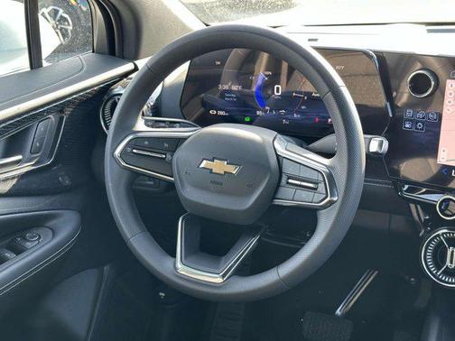 2025 Chevrolet Blazer EV eAWD LT