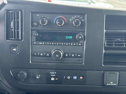 2022 GMC Savana 2500 Work Van