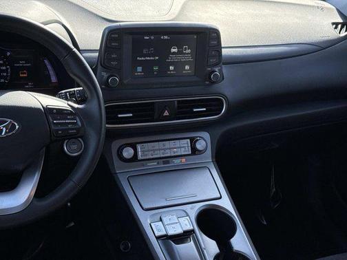 2021 Hyundai KONA EV SEL