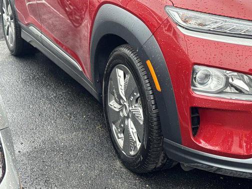2021 Hyundai KONA EV SEL