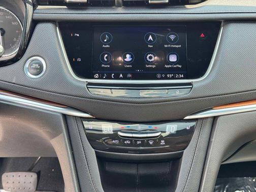 2022 Cadillac XT5 Premium Luxury