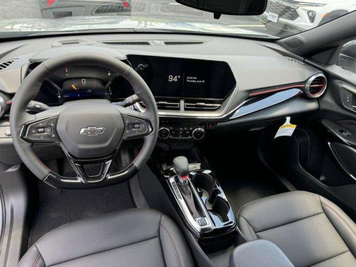 2025 Chevrolet Trax FWD 2RS