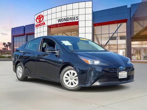 2022 Toyota Prius L