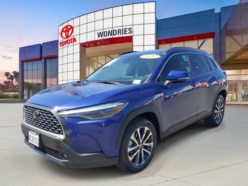 2022 Toyota Corolla Cross XLE
