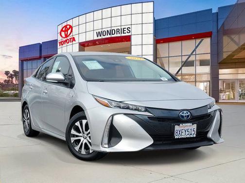 2021 Toyota Prius Prime LE