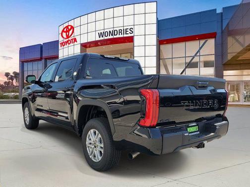 2025 Toyota Tundra SR5