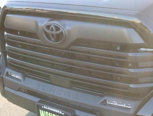 2025 Toyota Tundra SR5