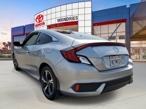 2018 Honda Civic Touring