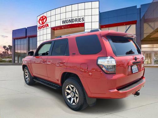 2022 Toyota 4Runner SR5 Premium