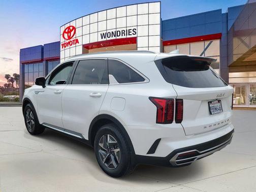 2022 Kia Sorento Hybrid S