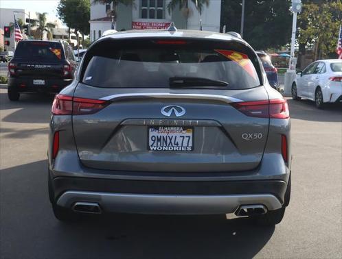 2021 INFINITI QX50 LUXE
