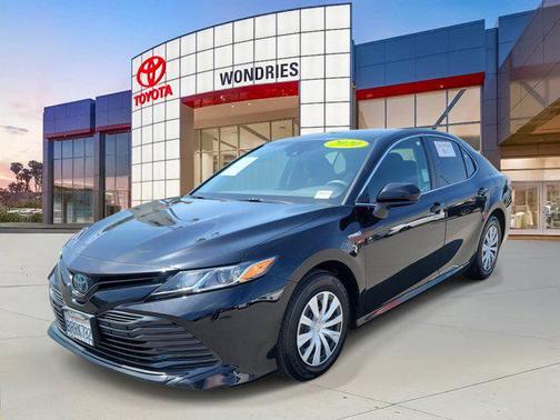 2020 Toyota Camry LE