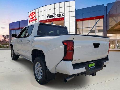 2025 Toyota Tacoma SR