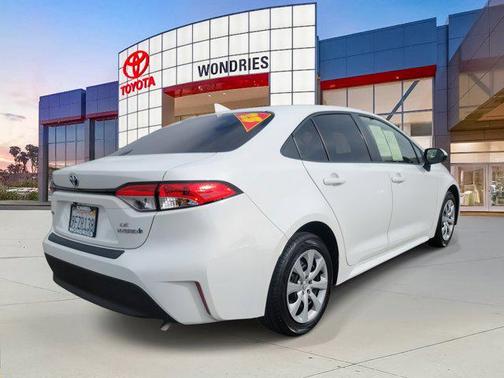 2023 Toyota Corolla Hybrid LE