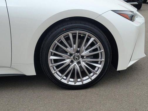 2022 Lexus IS 300 Base