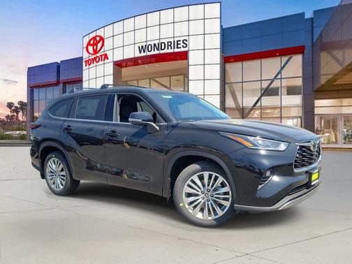 2025 Toyota Highlander Platinum
