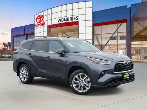 2025 Toyota Highlander Hybrid Limited