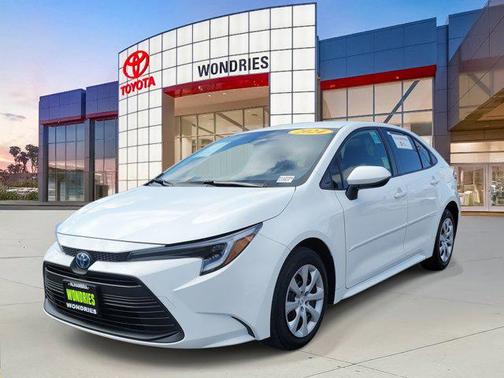 2024 Toyota Corolla Hybrid LE
