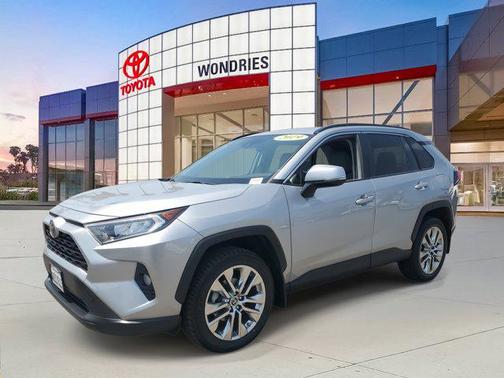 2019 Toyota RAV4 XLE Premium