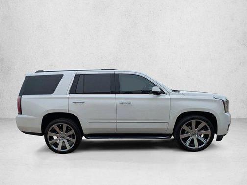 White Frost Tricoat 2017 GMC Yukon Denali