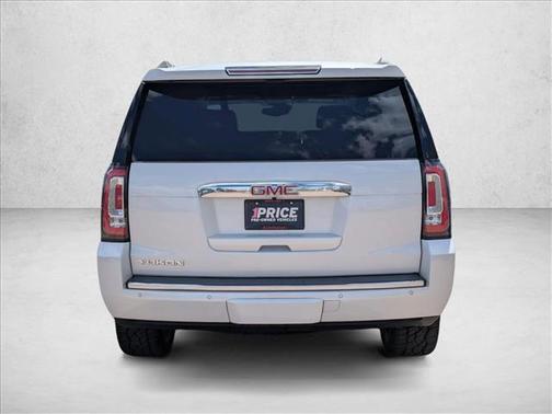 White Frost Tricoat 2017 GMC Yukon Denali