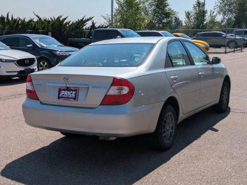 2004 Toyota Camry LE
