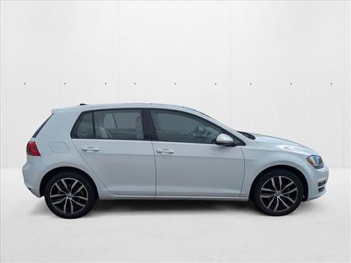 2015 Volkswagen Golf Auto TSI SE