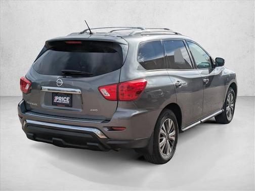 2018 Nissan Pathfinder S
