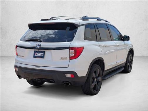 Platinum White Pearl 2021 Honda Passport AWD Elite
