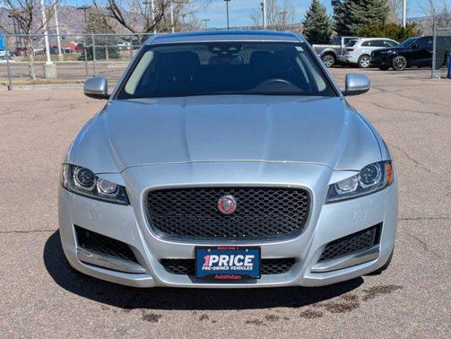 2017 Jaguar XF 35t
