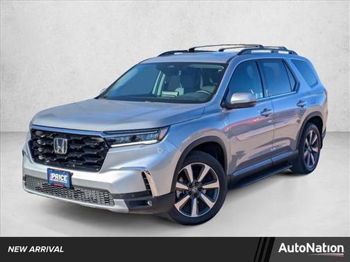2025 Honda Pilot Touring 8-Passenger