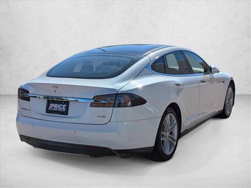 2016 Tesla Model S 90D