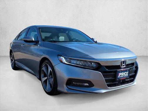 2019 Honda Accord Touring 2.0T
