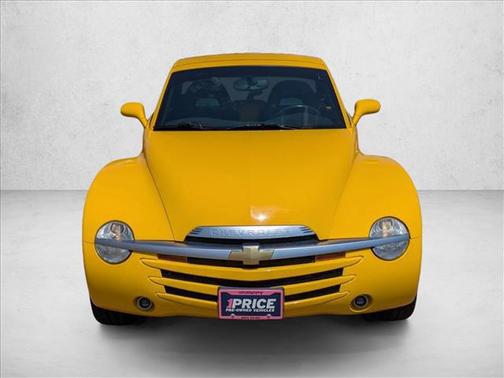 2004 Chevrolet SSR LS