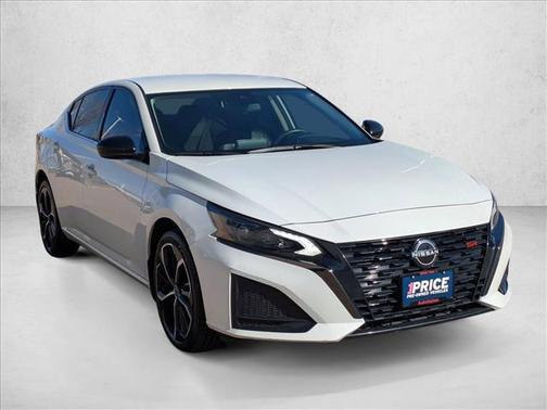 2023 Nissan Altima SR Intelligent AWD