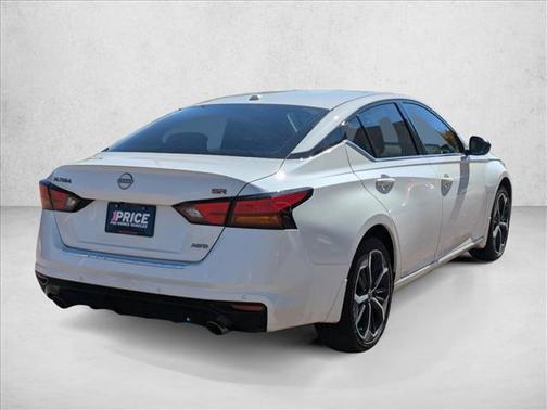 2023 Nissan Altima SR Intelligent AWD