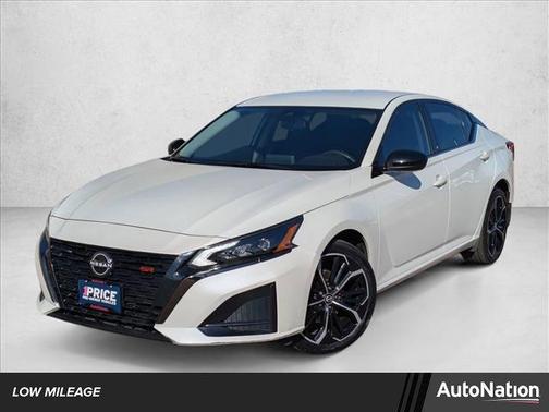 2023 Nissan Altima SR Intelligent AWD